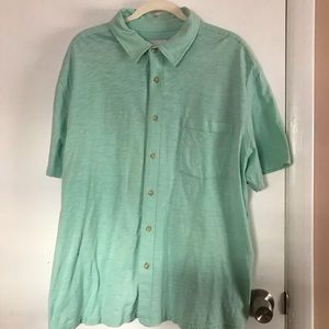 Mens XL 100% cotton button down shortsleeve